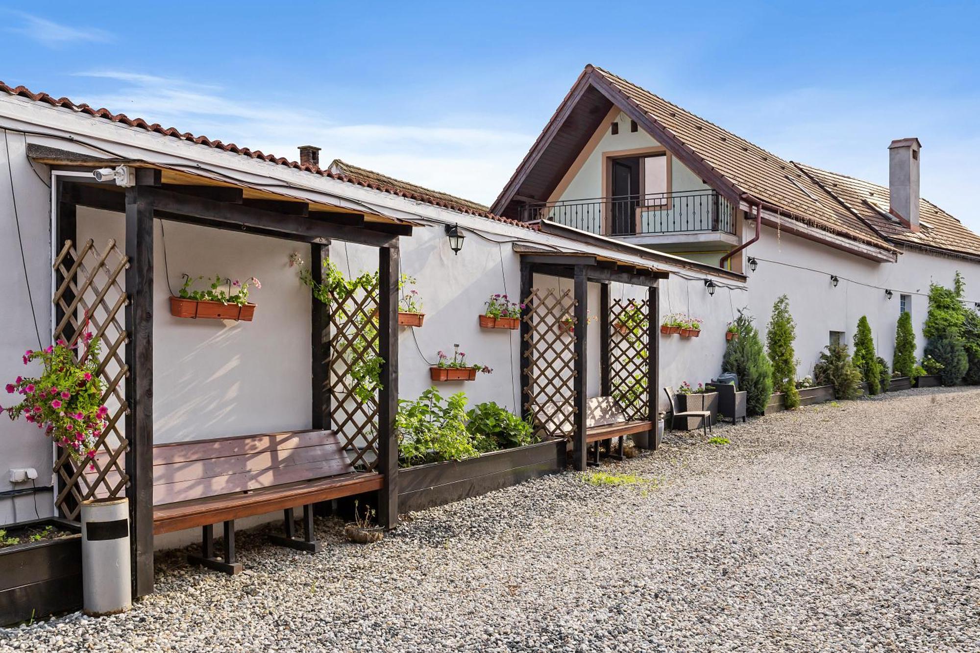 Pensiunea Alina "Adults Only" Sibiu Buitenkant foto